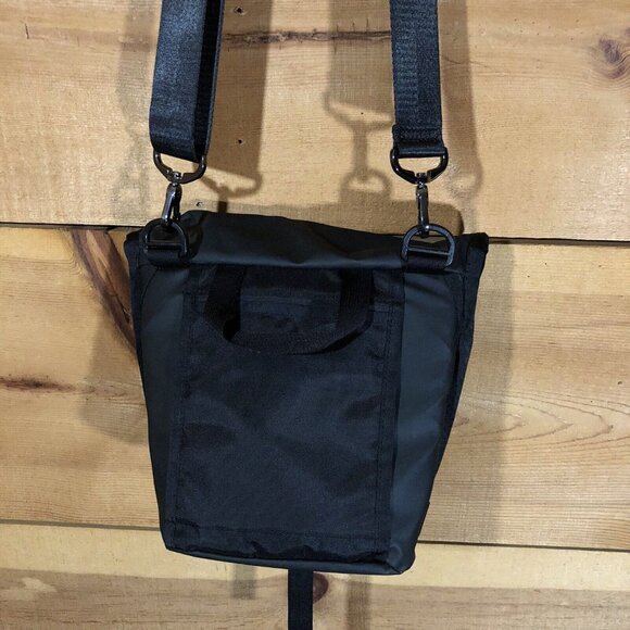 NEW Paago Works Focus Camera Shoulder Backpack Bag Padded Water Resistant Black - Picture 7 of 12